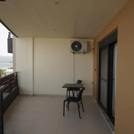 Sea La Vie & Maisonette Apartment